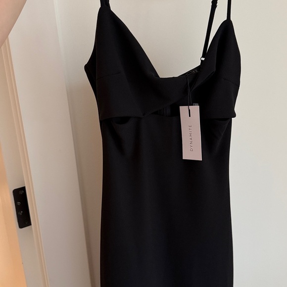 Dynamite Black Midi Dress - Picture 4 of 4